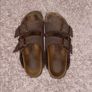 Women's brown Birkenstock's
